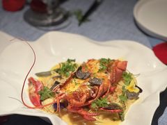 -弦月窗LUNETTE BY AMANDA(复兴路店)