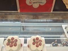 -花花卷卷·鲜食蛋糕(静安久光百货店)