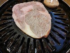 -炼火烤肉店