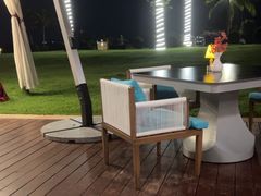-三亚亚龙湾瑞吉酒店·宴悦Driftwood·游水海鲜·牛排·草坪·私人定制