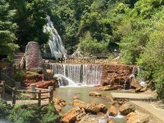 -华蓥山天意谷景区