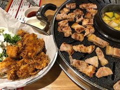 -江南猪肉商会无限续吃(弘大店)