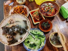 -醉八仙热酒馆(渝中店)