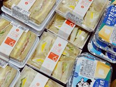 -盒马鲜生(宝地店)