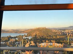 -七彩云南欢乐世界