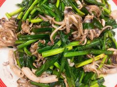 -闯关东东北农家菜(崂山石老人店)