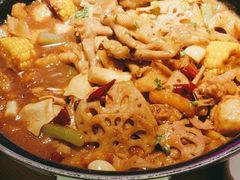 -多嘴超级肉蟹煲(中街恒隆故宫店)
