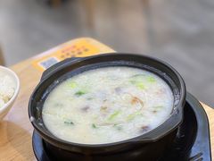 -正東记港味烧腊餐室(天鹅湖银泰城店)