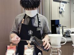 -星巴克臻选(上海陆家嘴中心店)