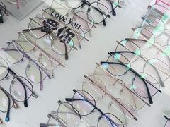-潘多拉眼镜·蔡司依视路明月(潘家园店)