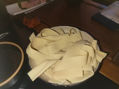 -靓寨酸汤火锅(时尚天河东一街店)