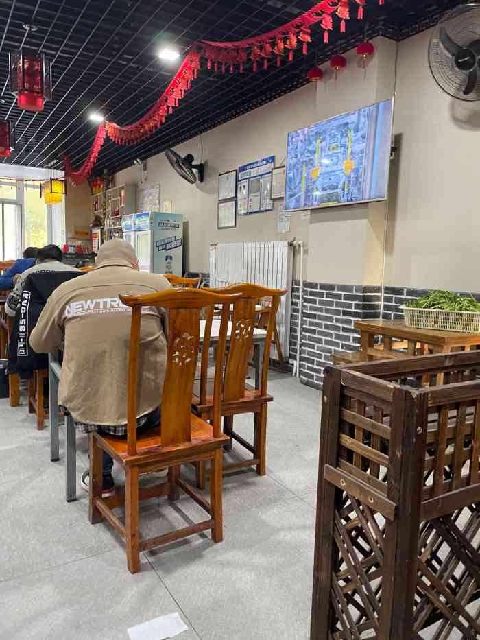 泰福隆包子铺-"天气热懒得做饭,看到路边这家包子铺就进去.