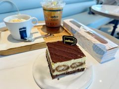 -LAVAZZA拉瓦萨咖啡(仁恒梦中心店)