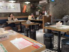 -肥汁米蘭香港米线(定西路店)