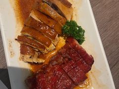 -港丽餐厅(来福士店)