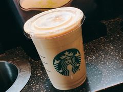 榛果风味拿铁-星巴克(南京汉中环亚广场店)