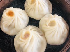 -老西白点心店