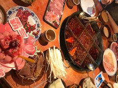 -周小明火锅(黑金冠社区店)