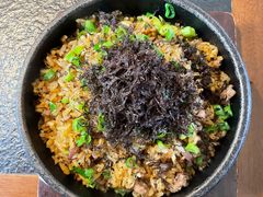 黑松露牛肉炒饭-菌自由丨野生菌火锅特色庭院餐厅(丽江古城店)