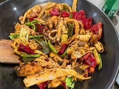 -食乐佳麻辣香锅(森林摩尔商业街区店)