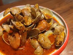 -老闵田螺馆·南昌市井菜·特色小吃(总店)