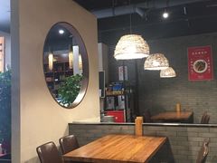 大堂-湘里乡亲甲王二老店