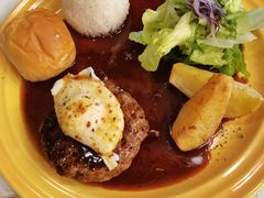 汉堡牛排-Cafe Alice咖啡爱丽丝(奥城店)