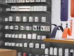 -Apple零售店(华贸购物中心店)