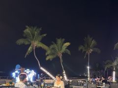 -JW万豪厨房餐厅·滨海草坪烧烤·海鲜·海景(三亚绿发山海天JW万豪酒店)