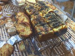 -苹果花园(乳山路店)