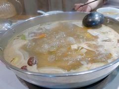 -乡土黄·鲜牛肉火锅·小龙虾(兴业街店)