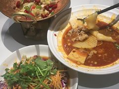 网红天水麻辣烫-清真·卡德尔大叔新疆主题餐厅(龙汇路店)