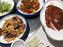 -三人行骨头王火锅(长寿店)