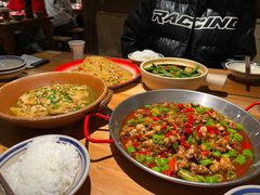 -泥糊破店小酒馆·团建聚餐(南京西路店)