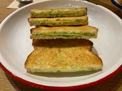 咖椰吐司-HELLO 27 意面·沙拉·帕尼尼