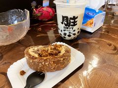 -三三烘焙坊(滨江店)