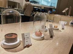-VERIE BAKEHOUSE