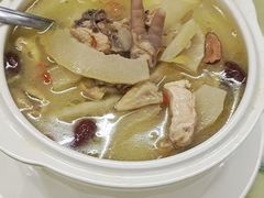 -始于2011柳周农家菜沙田柚美食店(东大街店)