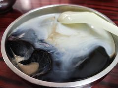 -陈老添美食店(宝华路店)