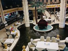 -碧中海汤泉汗蒸酒店