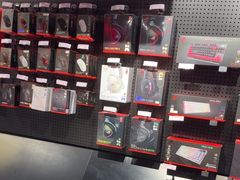 -ROG玩家国度(美罗城店)
