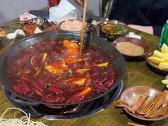 -黄潇洒老火锅(九眼桥宏济巷店)