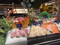-钱小奴海鲜自助黑金店(杭州滨江龙湖店)