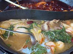 -赵美丽·重庆社区火锅·直营店(火车东站·中豪国际店)