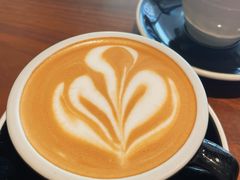 Latte-black rainbow coffee