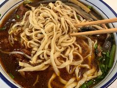 -镇南锅盖面馆(解放路店)