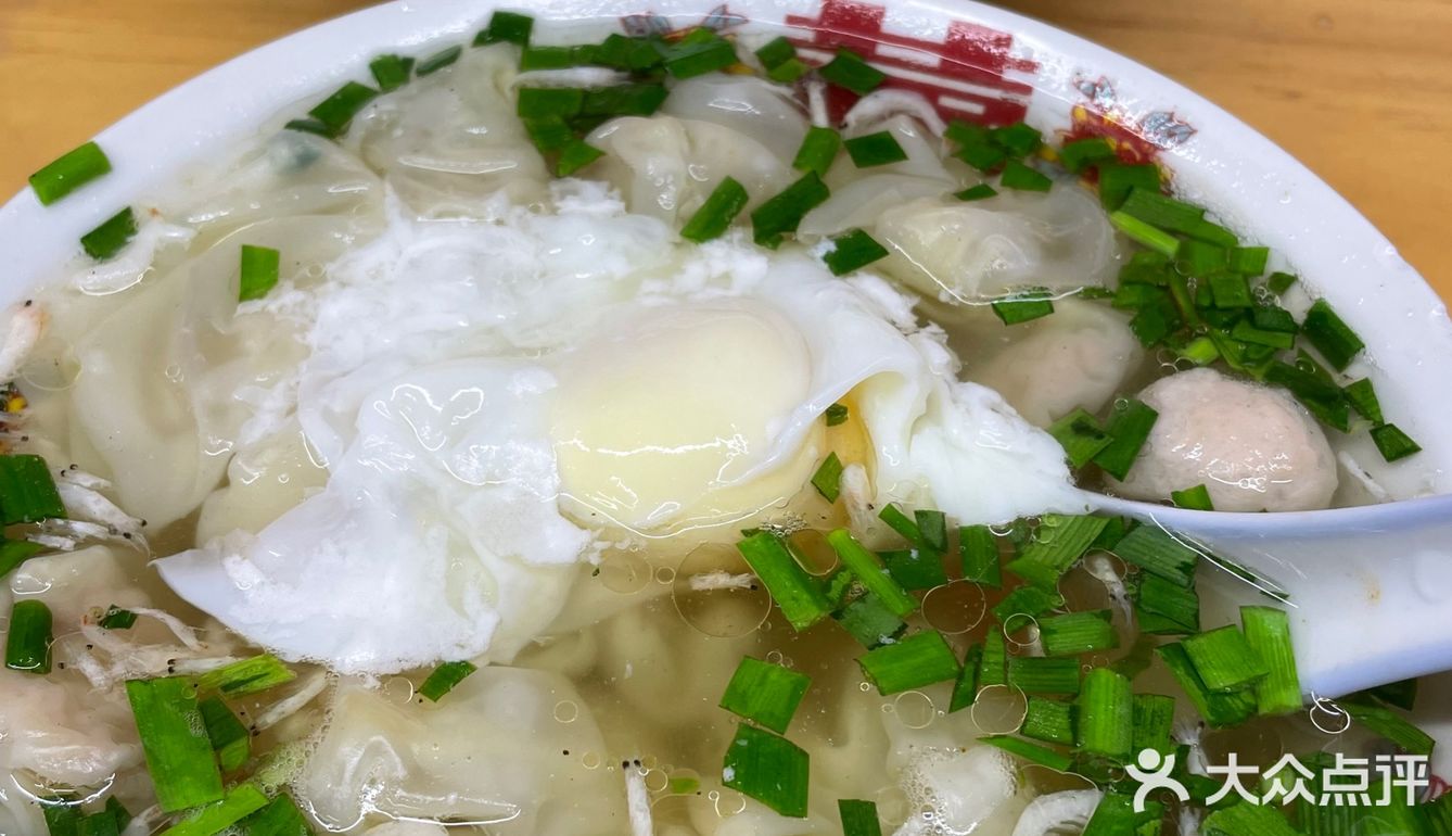 这一碗小馄饨，瞬间开启一天的味蕾！