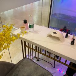 -纤指百魅美甲美睫