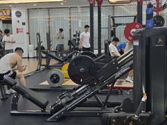 -云顶游泳健身(广州塔店)