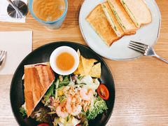 -HELLO 27 意面·沙拉·帕尼尼